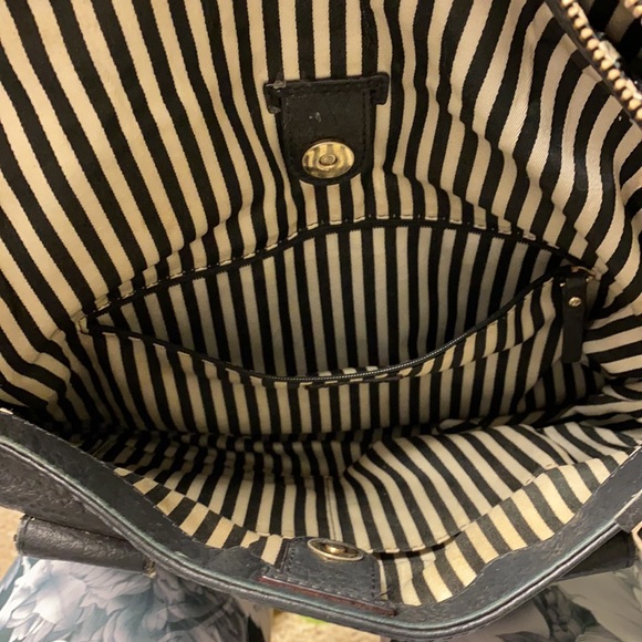 Kate Spade black leather purse good used condition - Picture 5 of 10